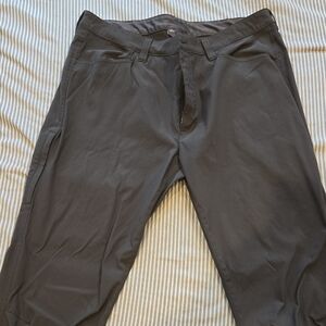 Eddie Bauer 36x32 Lightweight Pants